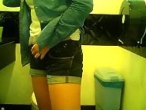 Singapore Toilet Cam