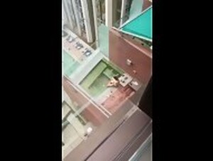 香港情侶酒店浴池不雅運動流出