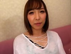 GAREA-627REINA 隙がなさげな美形スレンダーアパレル店員の痴態