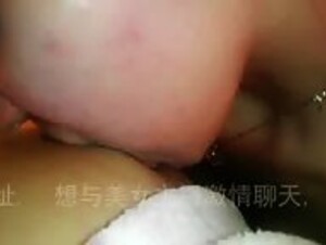 气质女友卫生间害羞先口后入干到淫叫