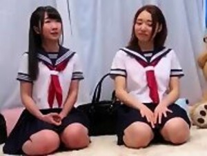 素人の動画-MMGH-092 まりちゃん（18）みのりん（18）マジックミラー号 もうすぐ夏休み！田舎で育った夏服女子校生がはじめてのオモチャで激イキ絶頂体験！