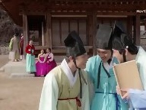 School of Youth 2 - The Unofficial History of the Gisaeng Break In (Korea)(2016)